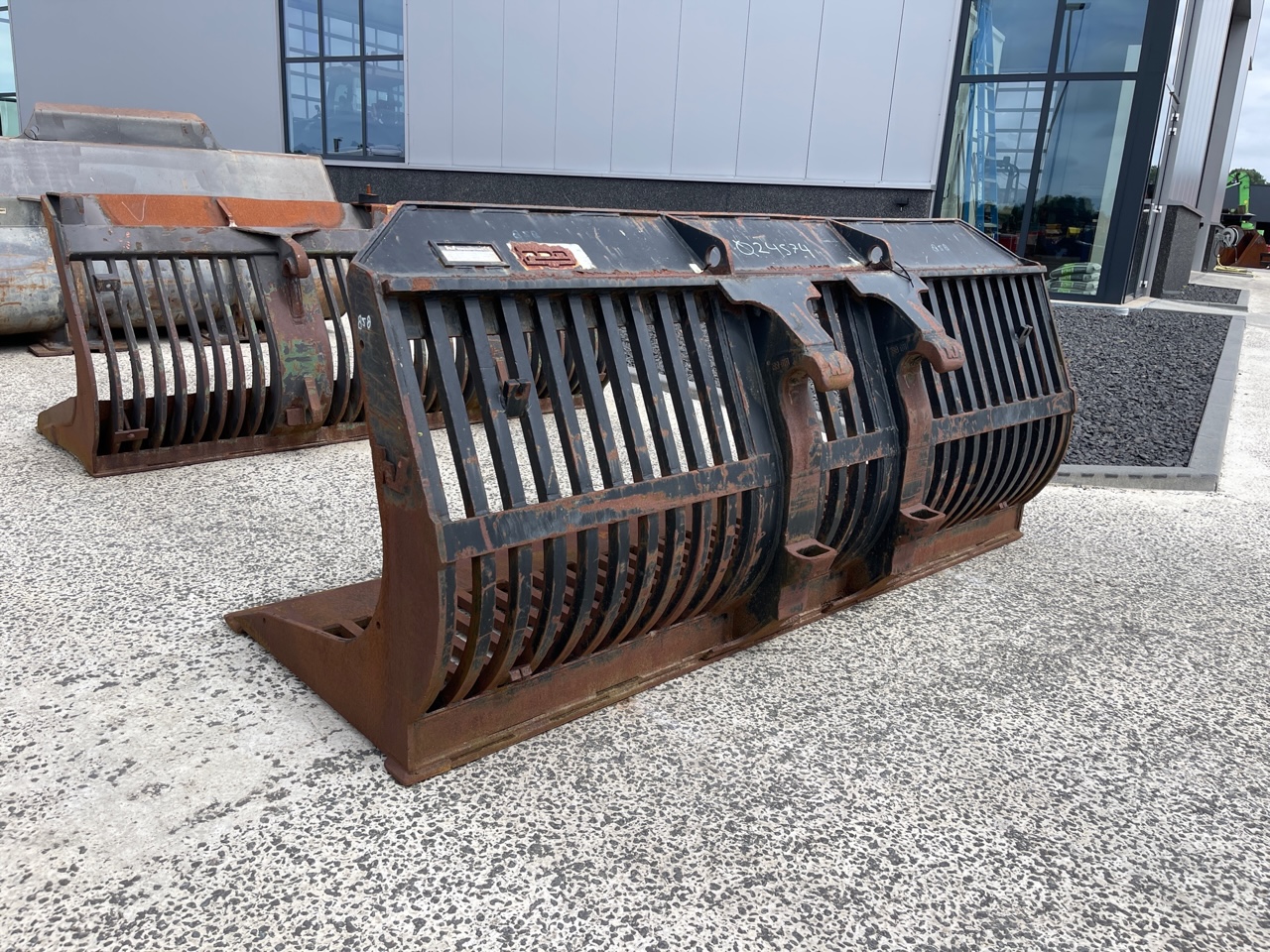 Verachtert Puinbak 268cm 2102 ltr Verachtert aansl 