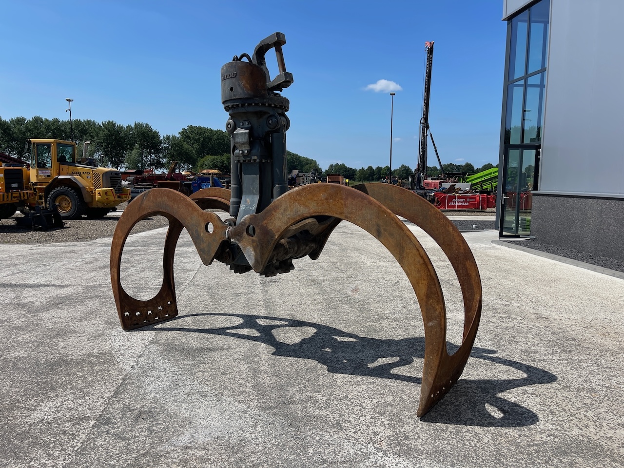 Liebherr houtklem kraan Max open 345cm 
