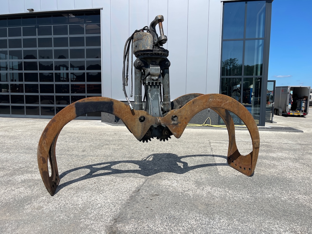 Liebherr houtklem kraan Max open 345cm 