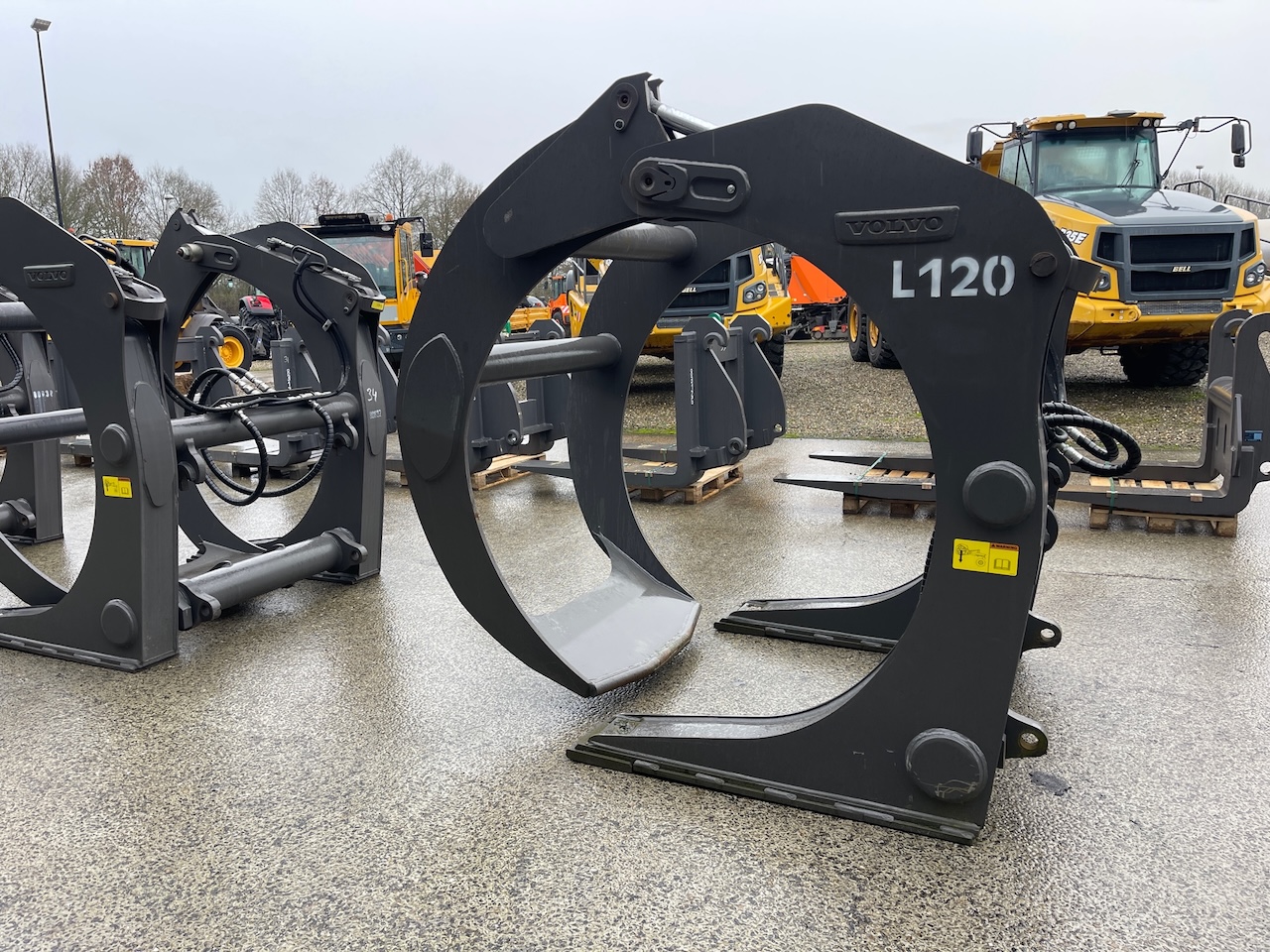 Bomenklem Volvo L120H Volvo / Lundberg aansluiting groot 2023