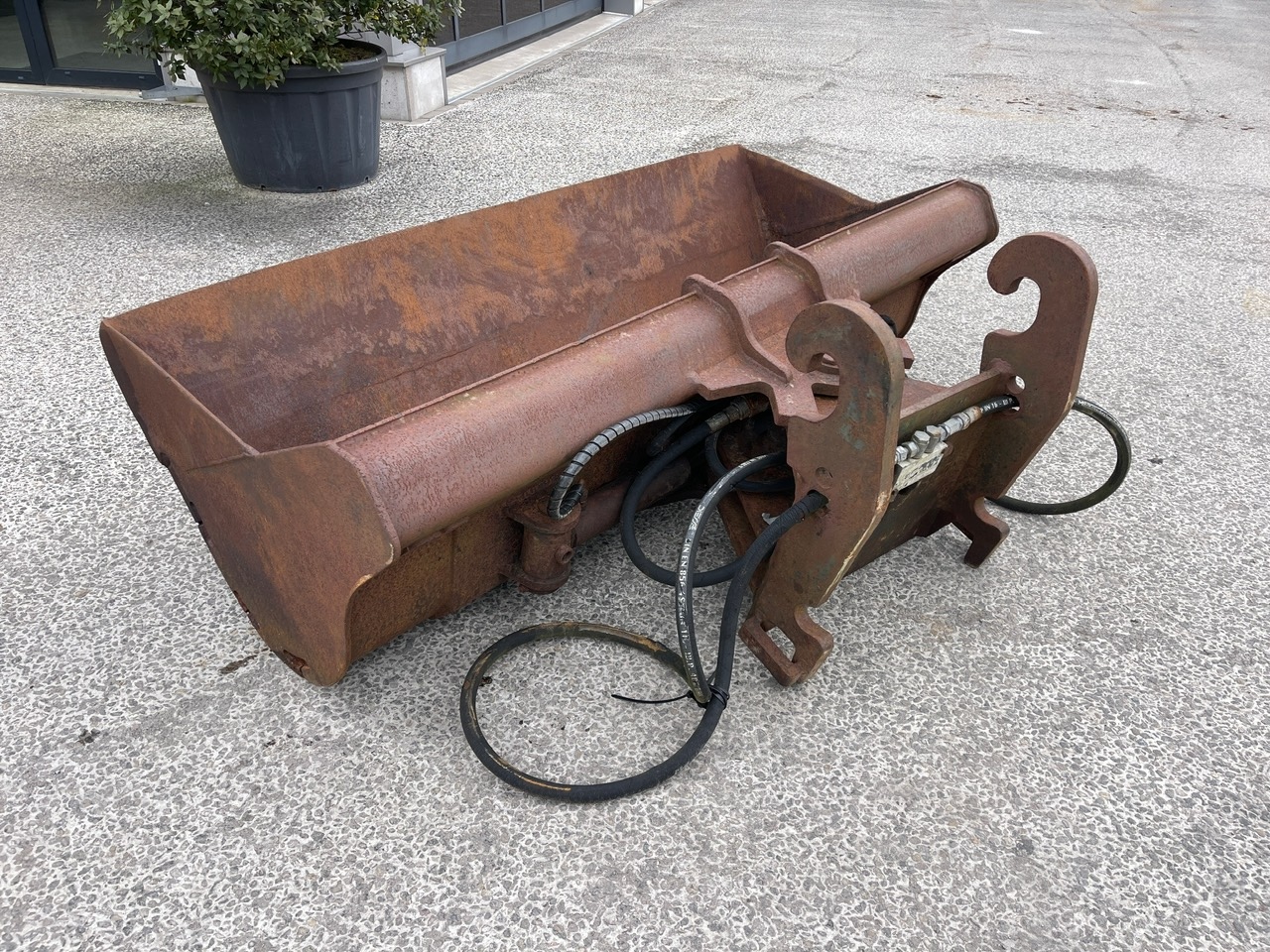 Kantelbak kraan 197cm CW30/40 aansluiting 