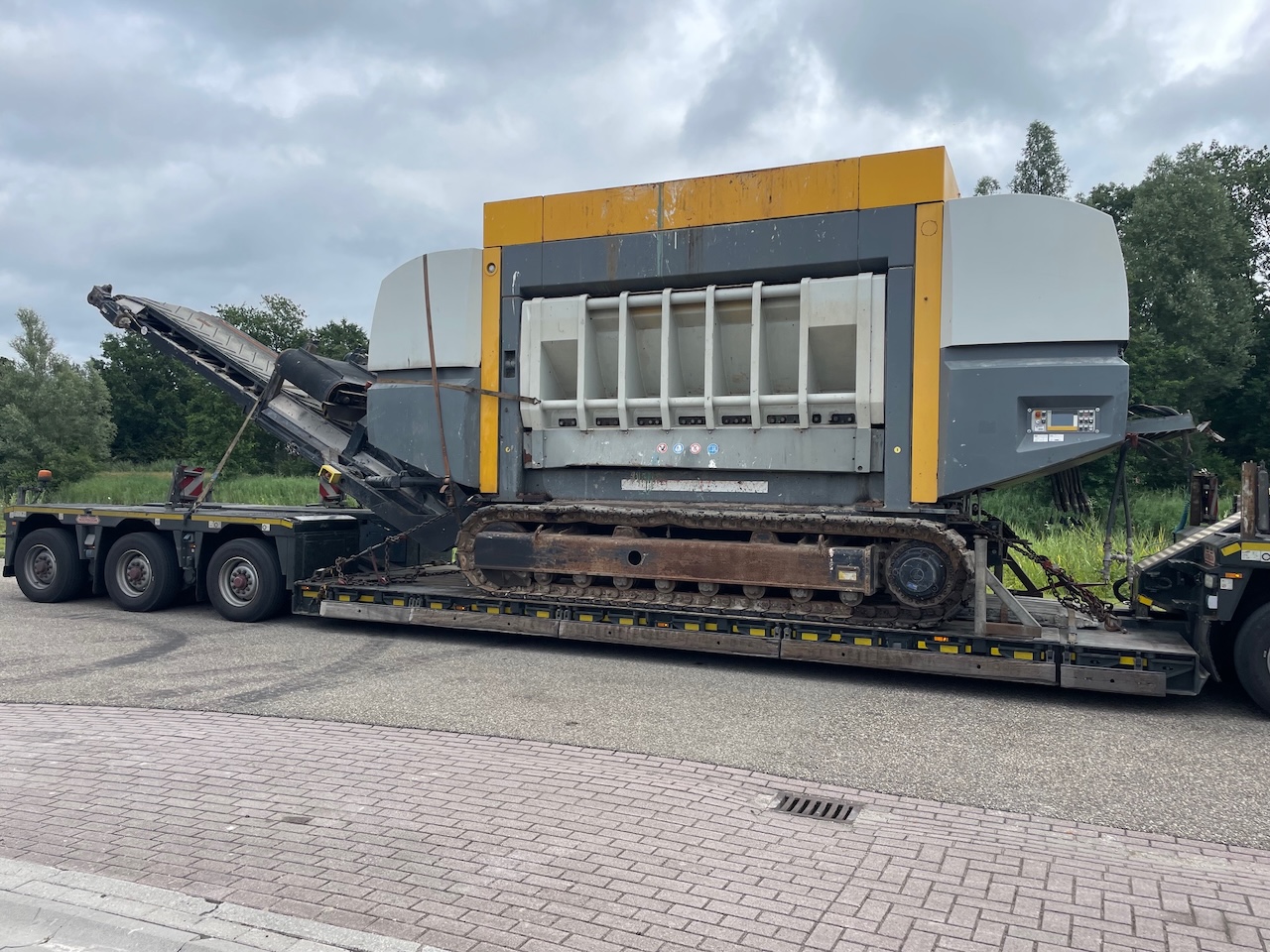 Untha XR3000C Mobil-E Shredder 2021
