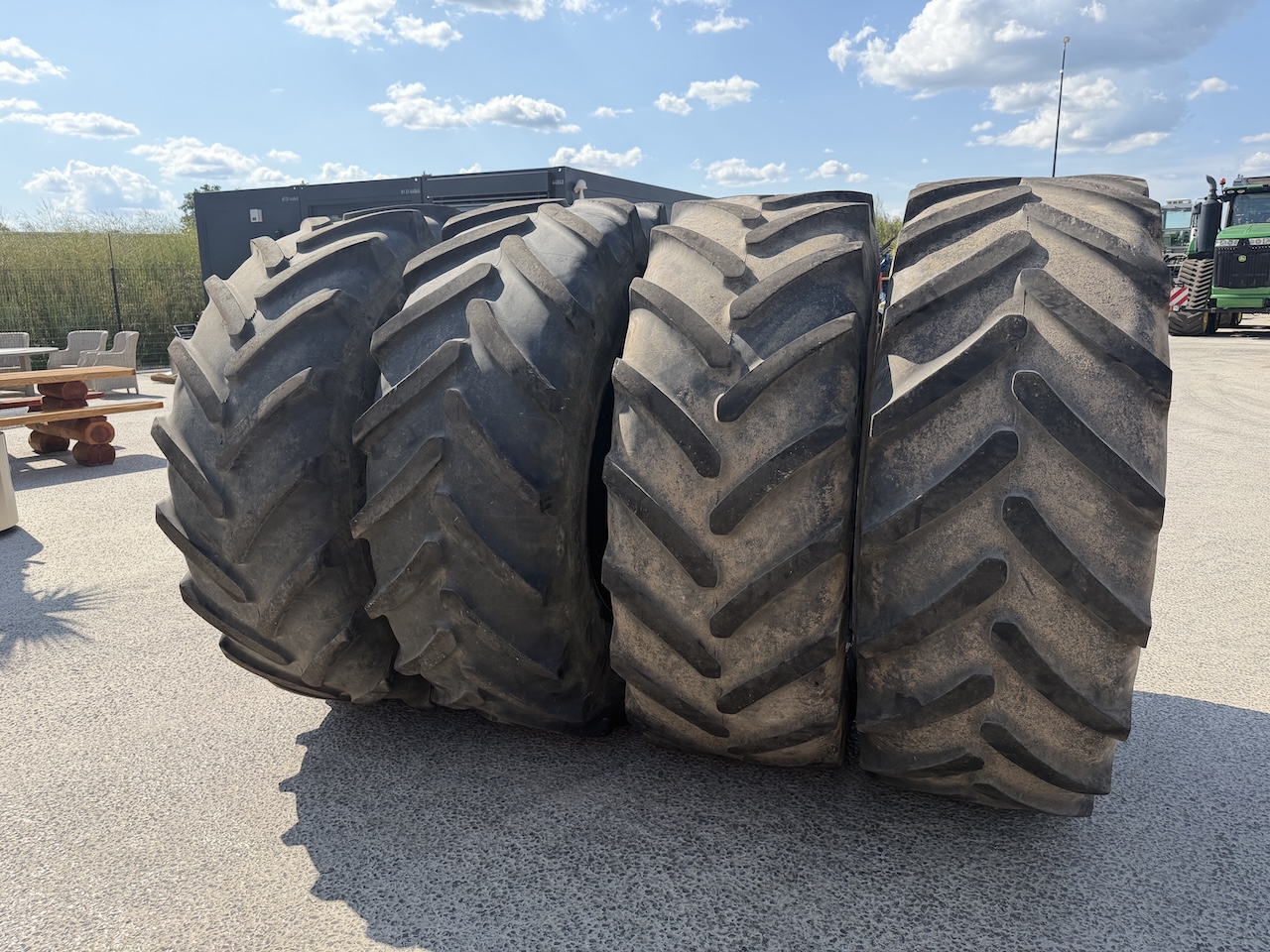 Banden 4x Michelin Omnibib 620/70R42 